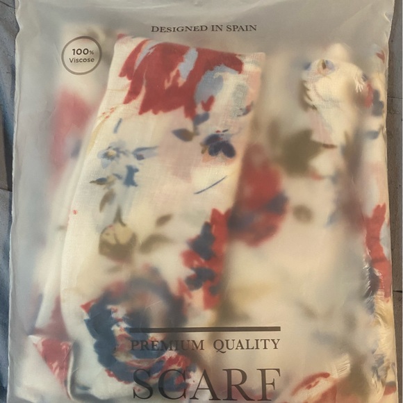 Floral Frayed Scarf - Picture 2 of 3